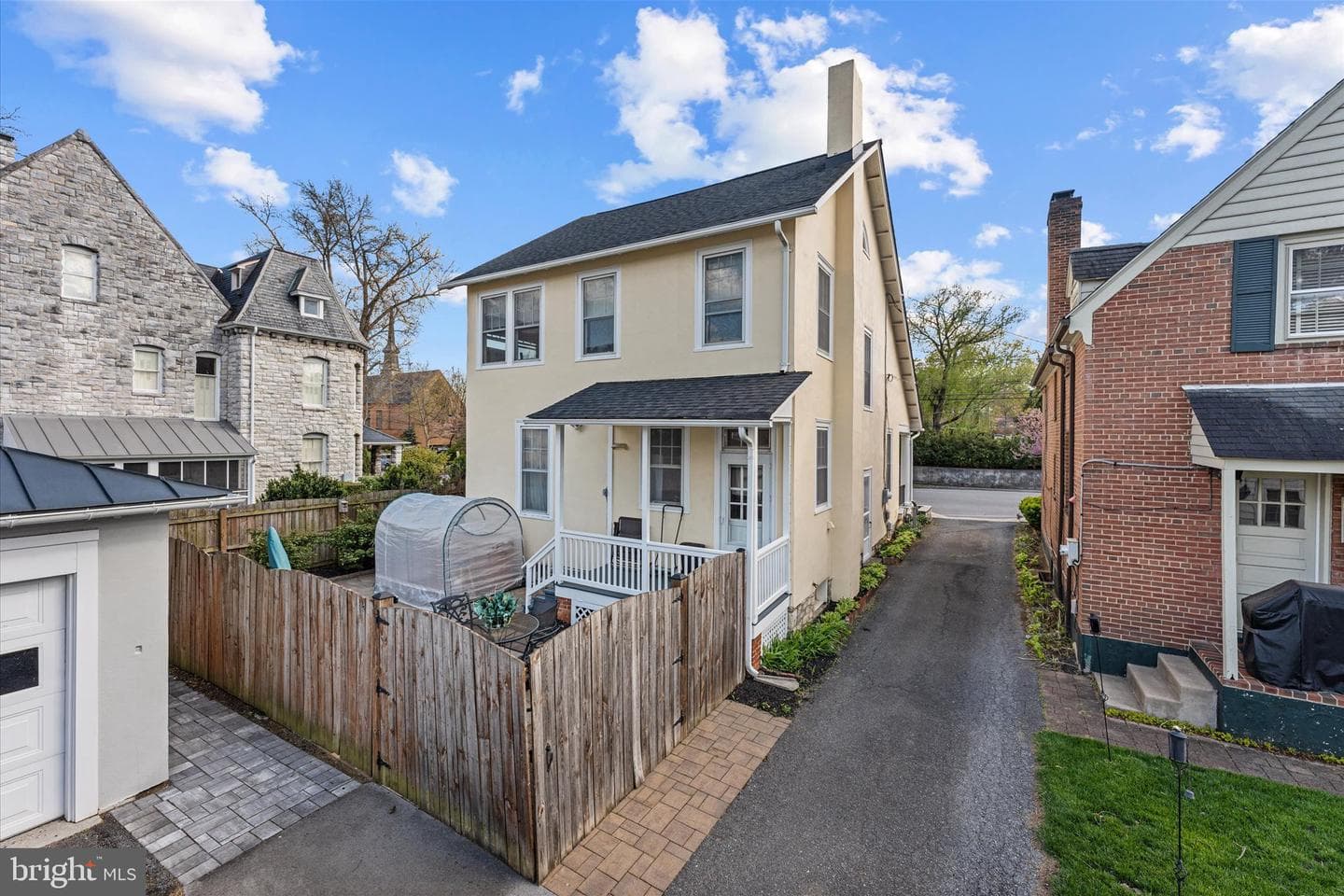 220 Wolfe Street photo 33