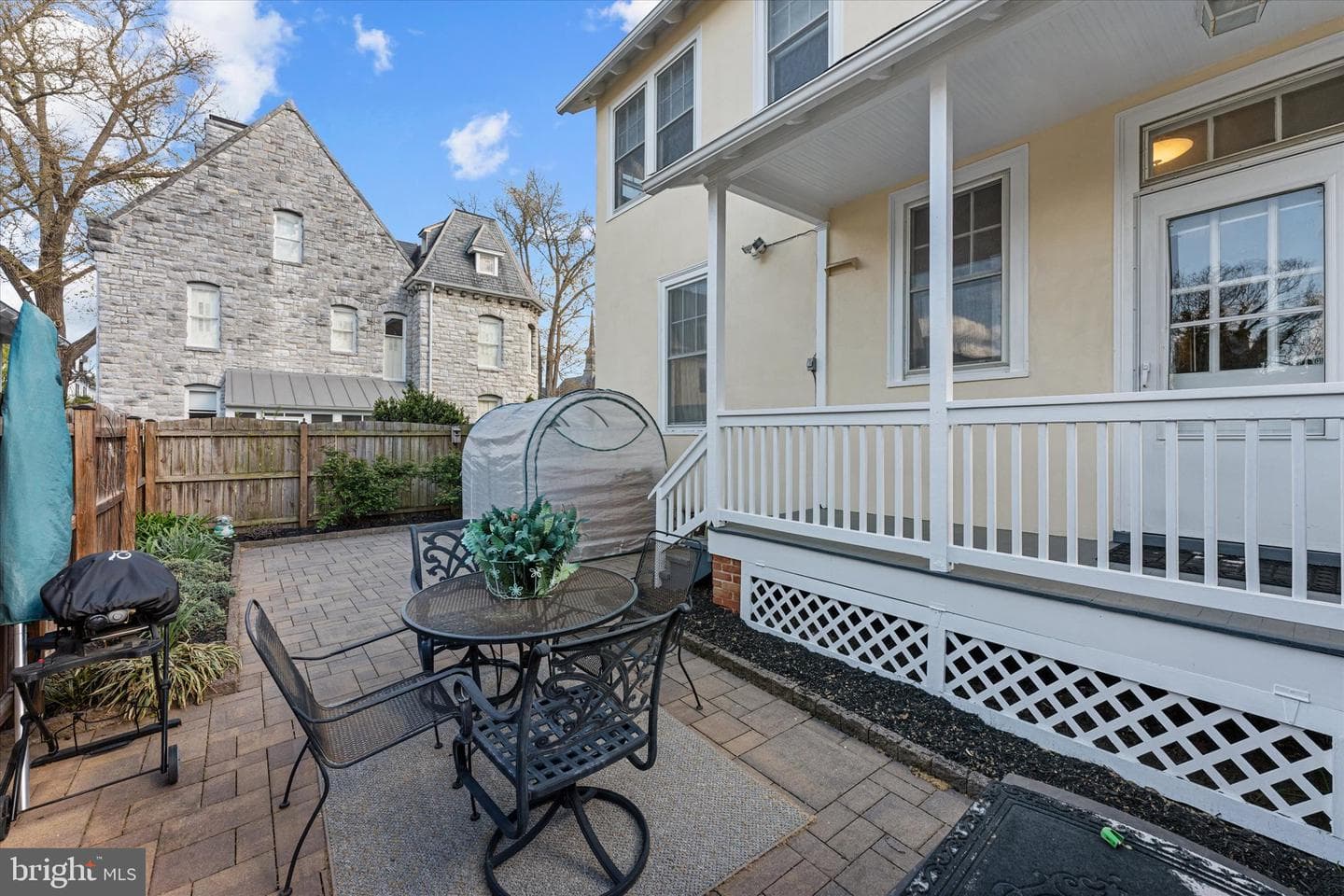 220 Wolfe Street photo 34