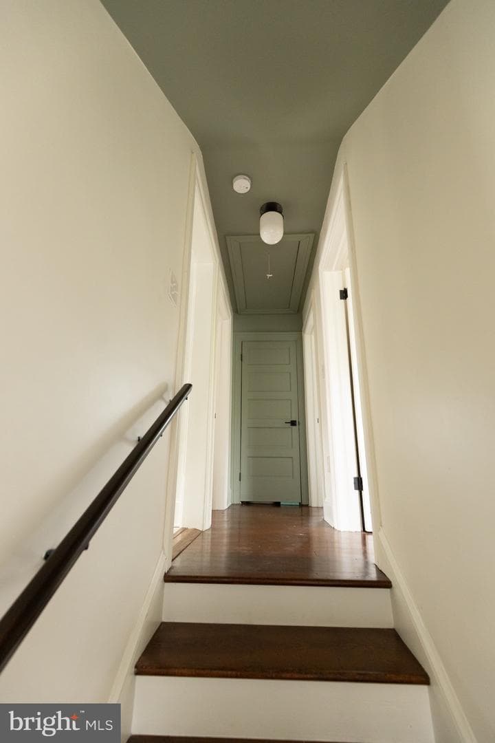 256 Parkway Street photo 39