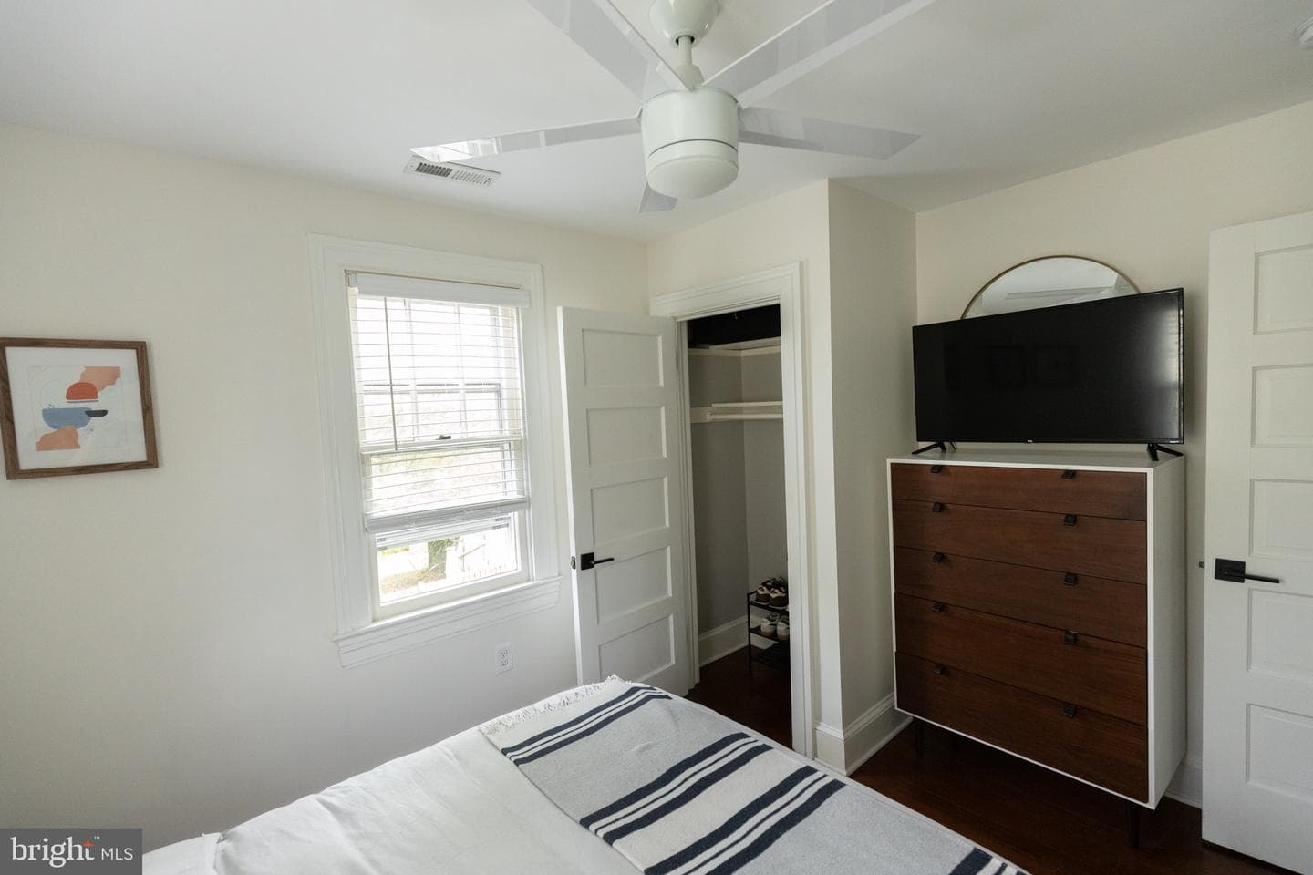 256 Parkway Street photo 50