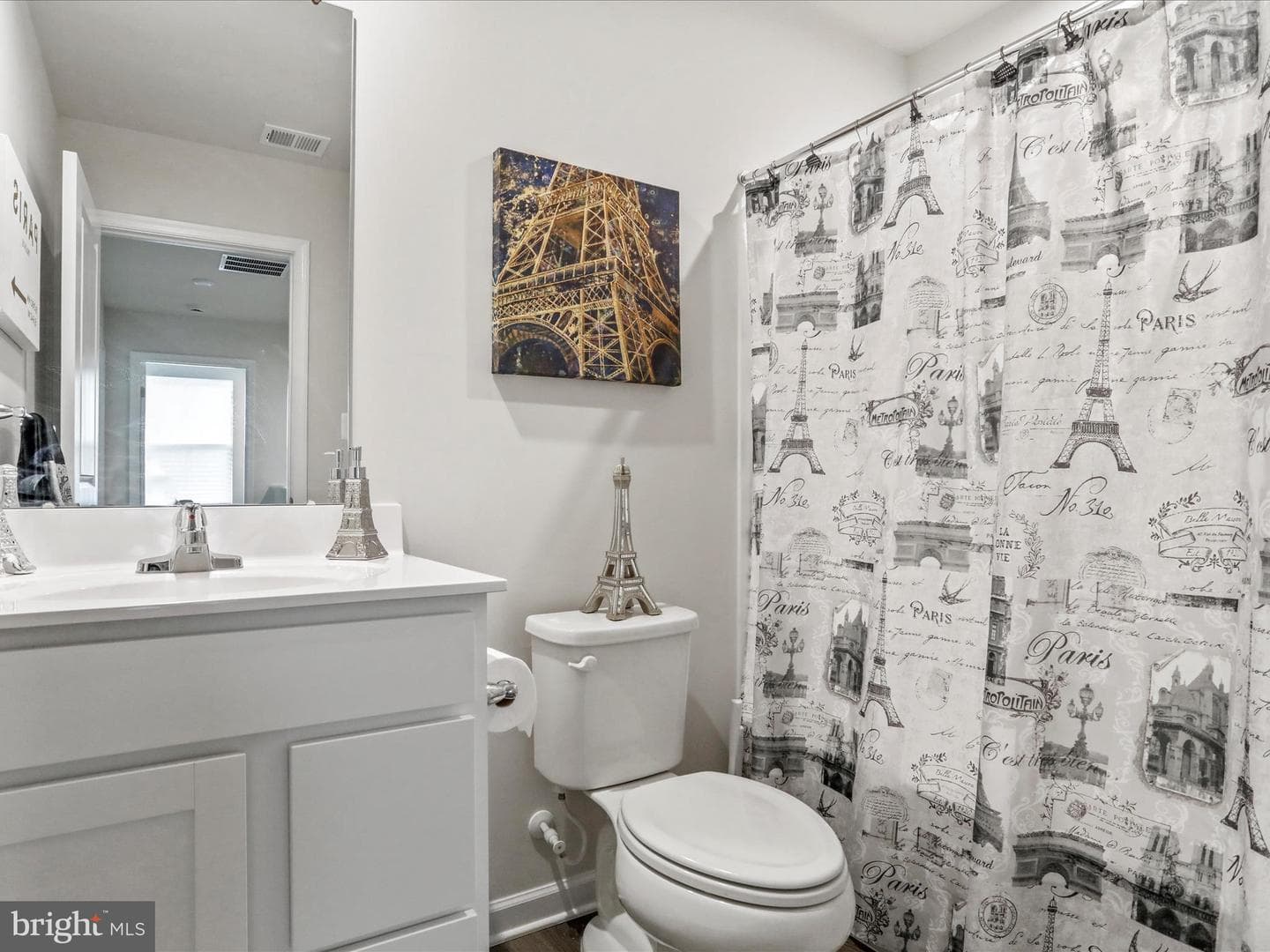 2824 Broadview Street photo 14