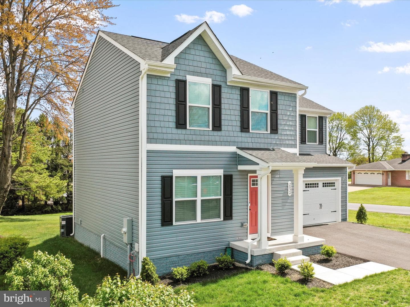 2824 Broadview Street photo 3
