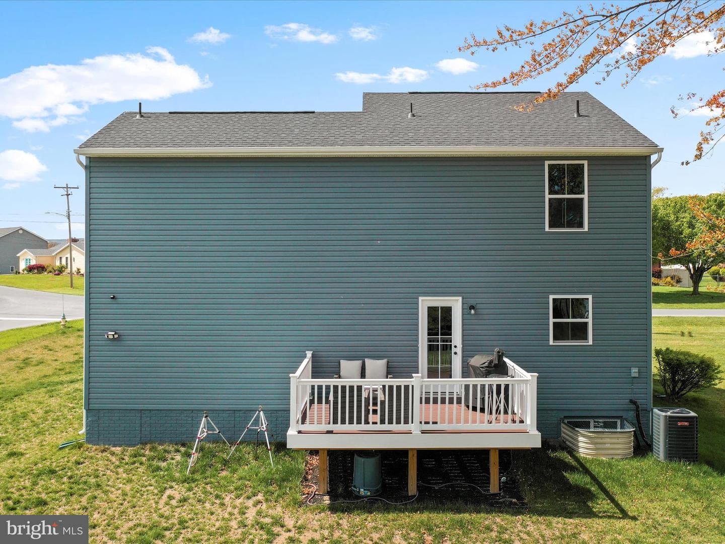 2824 Broadview Street photo 33