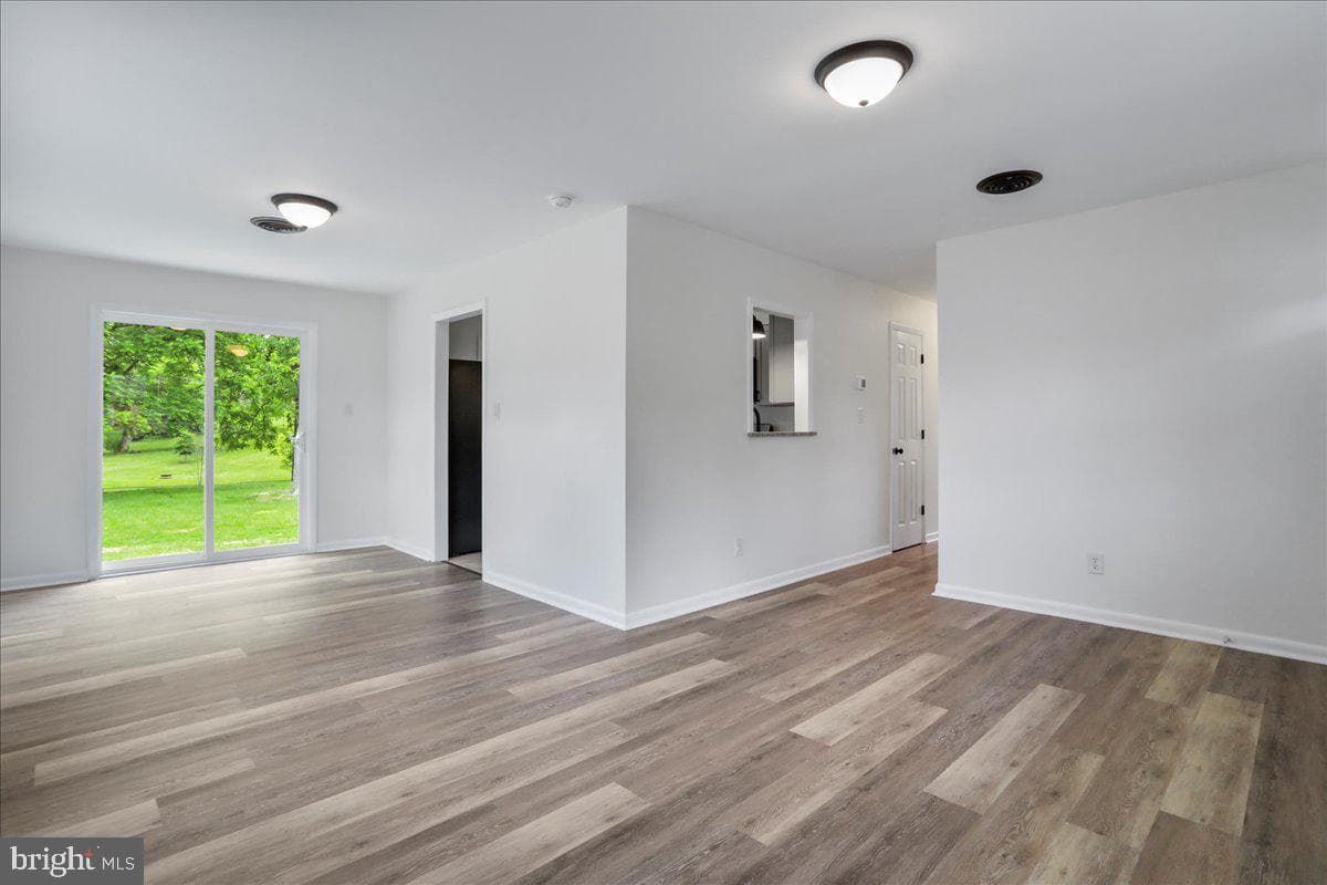 12 Montague Circle photo 11