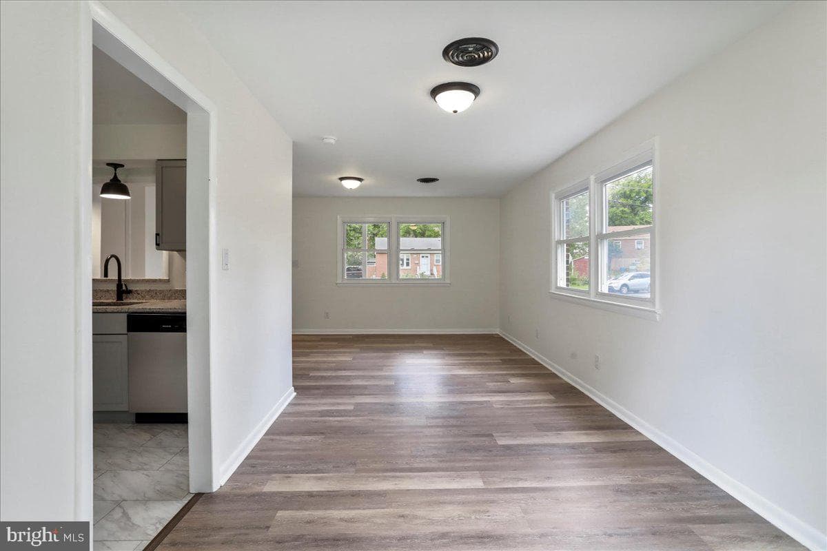 12 Montague Circle photo 8