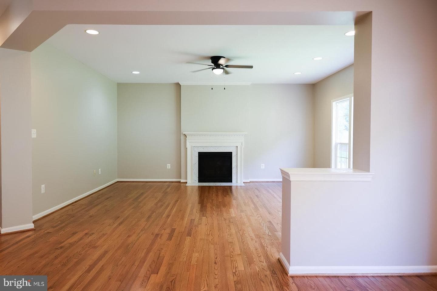 720 Beehive Way photo 15