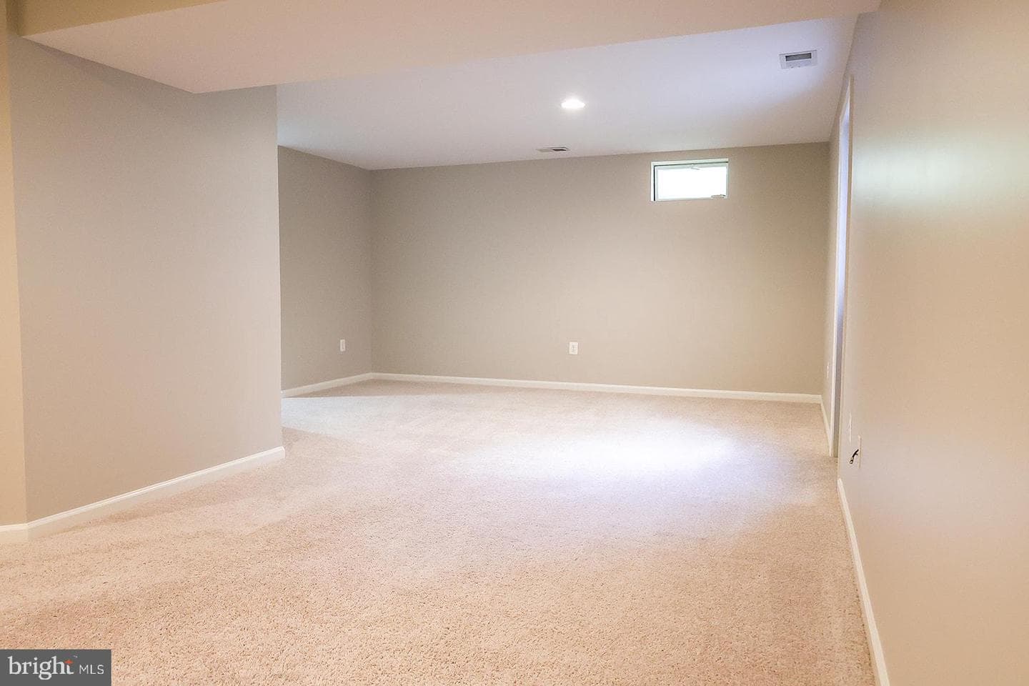720 Beehive Way photo 18