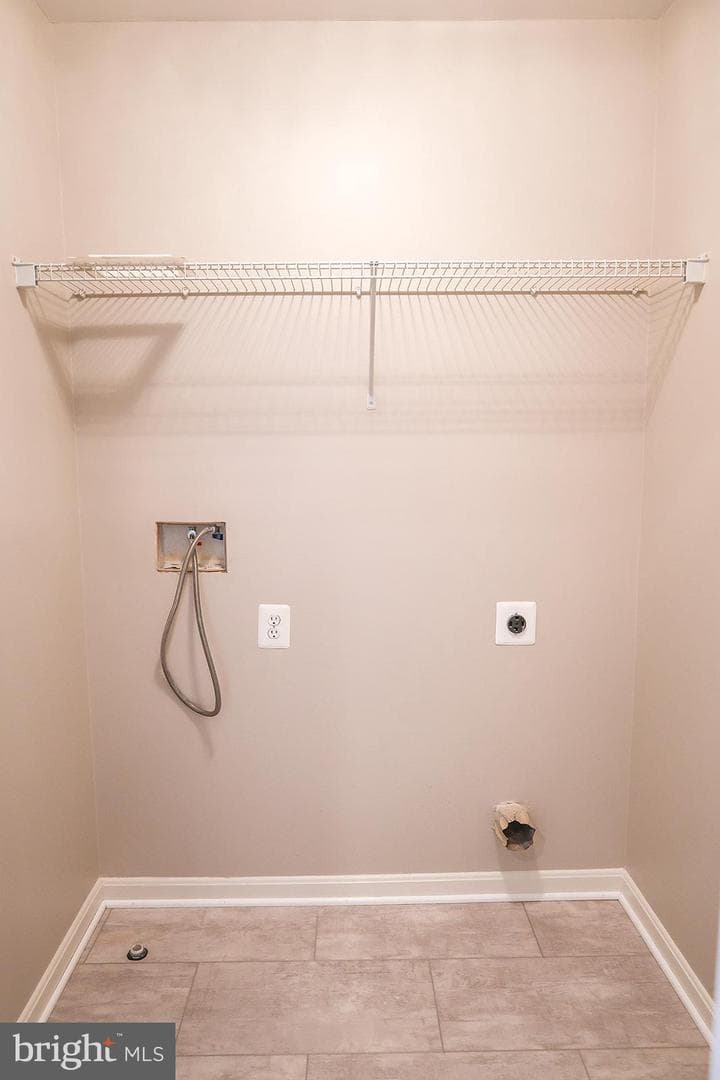 720 Beehive Way photo 21