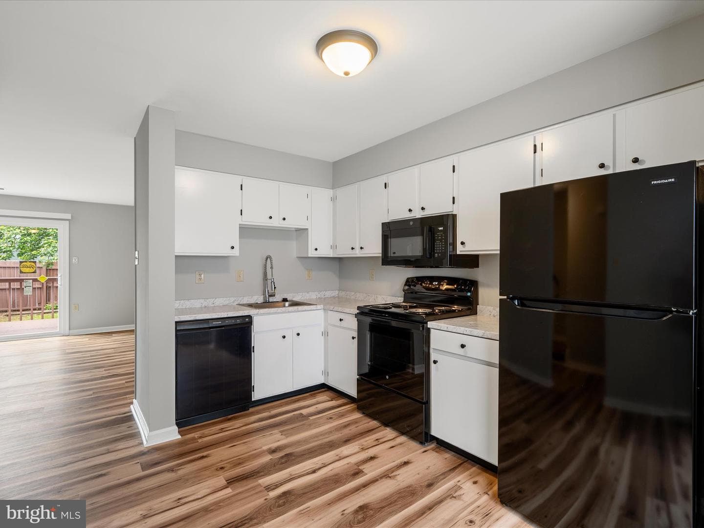 237 Kimberly Way photo 12