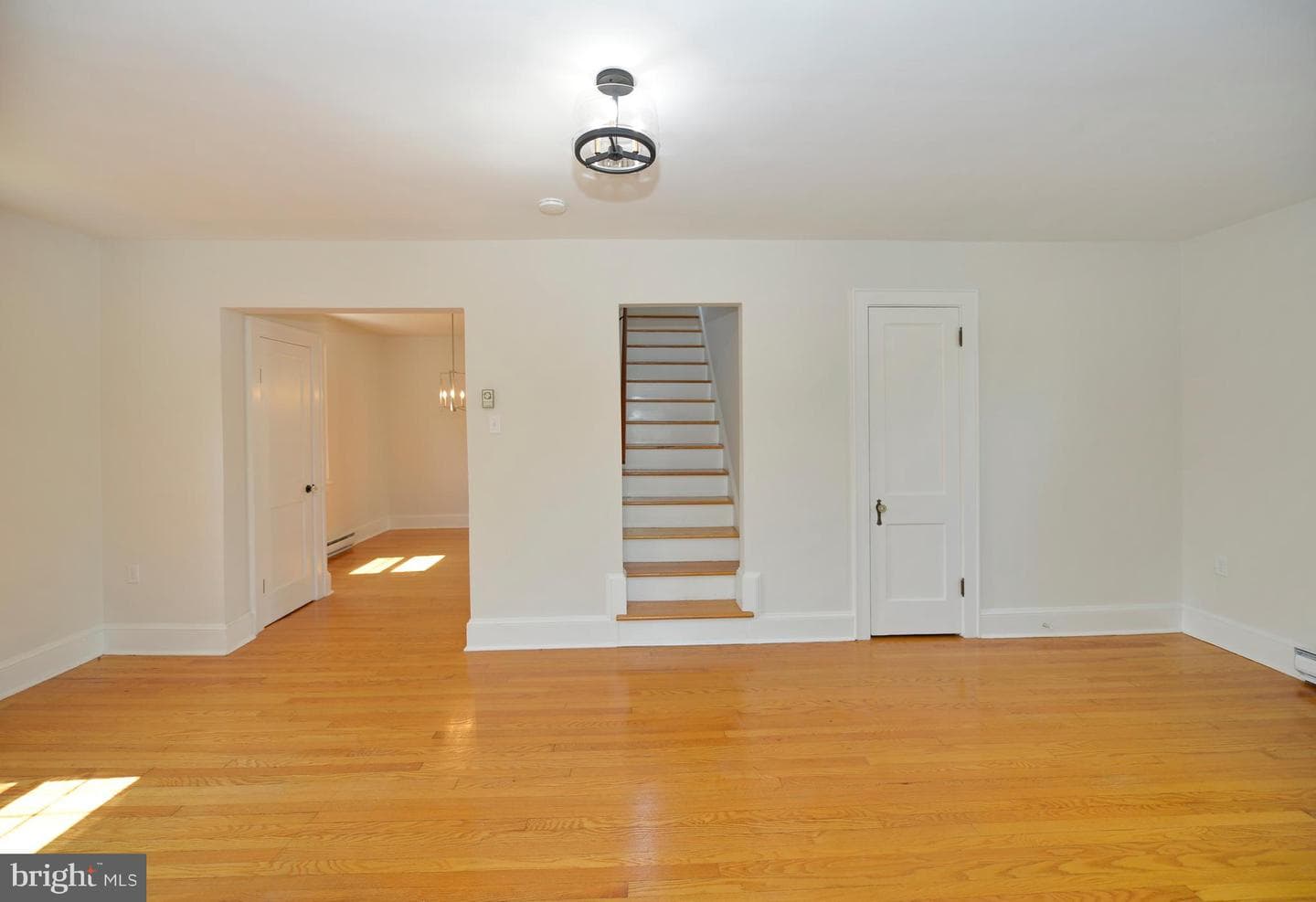 31 W Whitlock Avenue photo 14