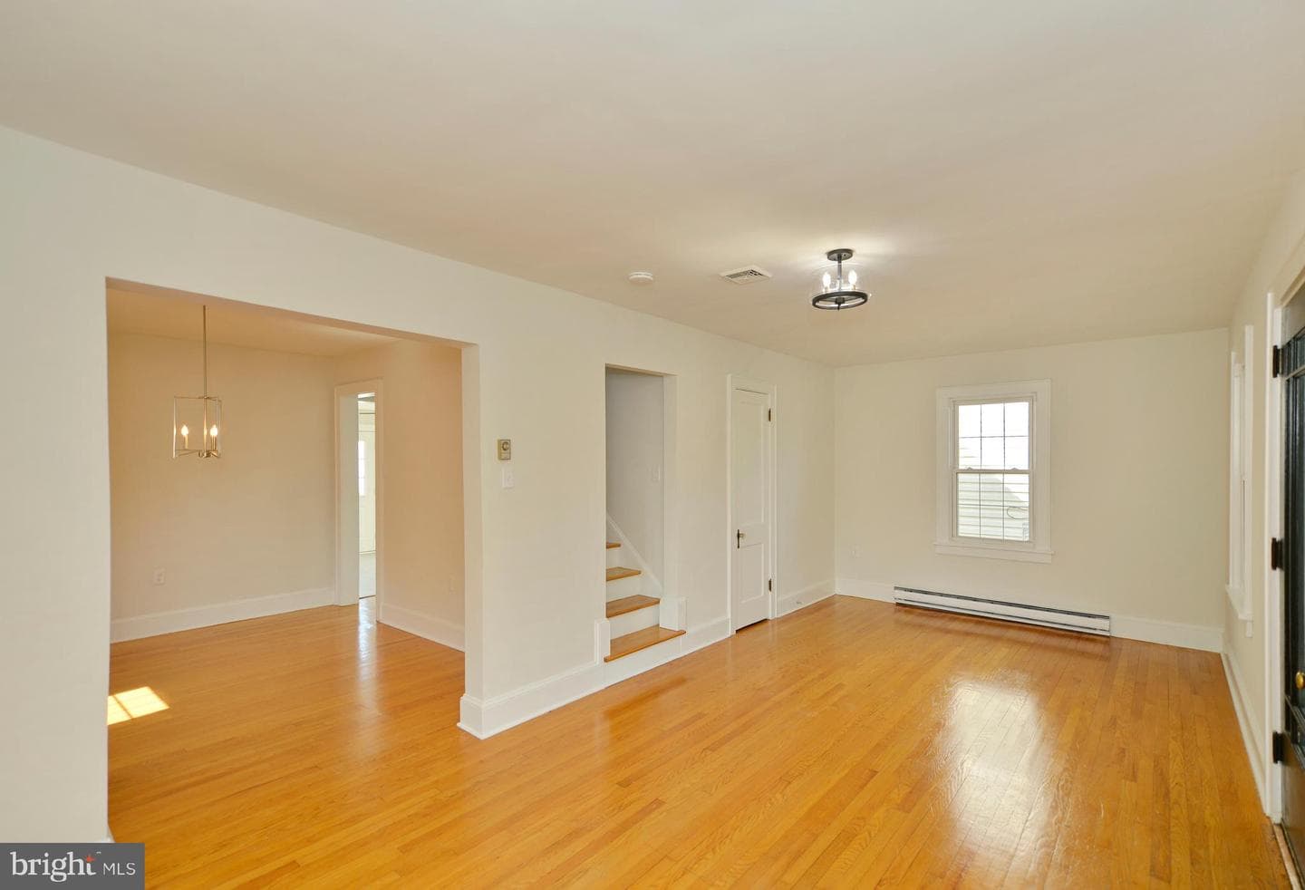 31 W Whitlock Avenue photo 16