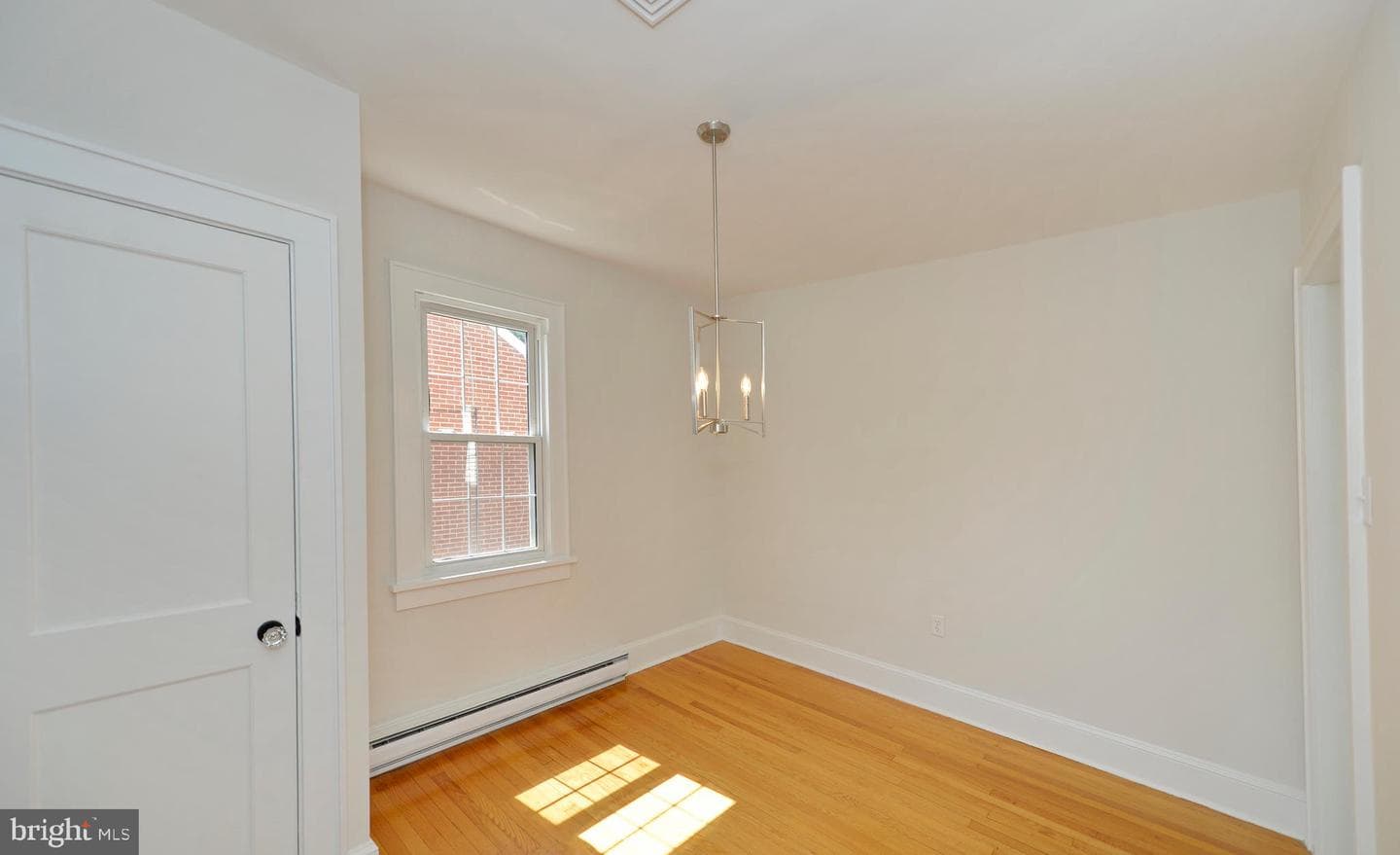 31 W Whitlock Avenue photo 17