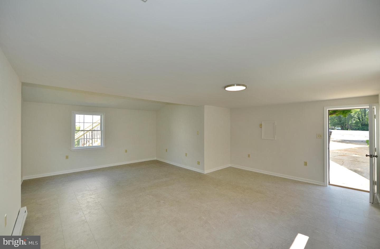 31 W Whitlock Avenue photo 8