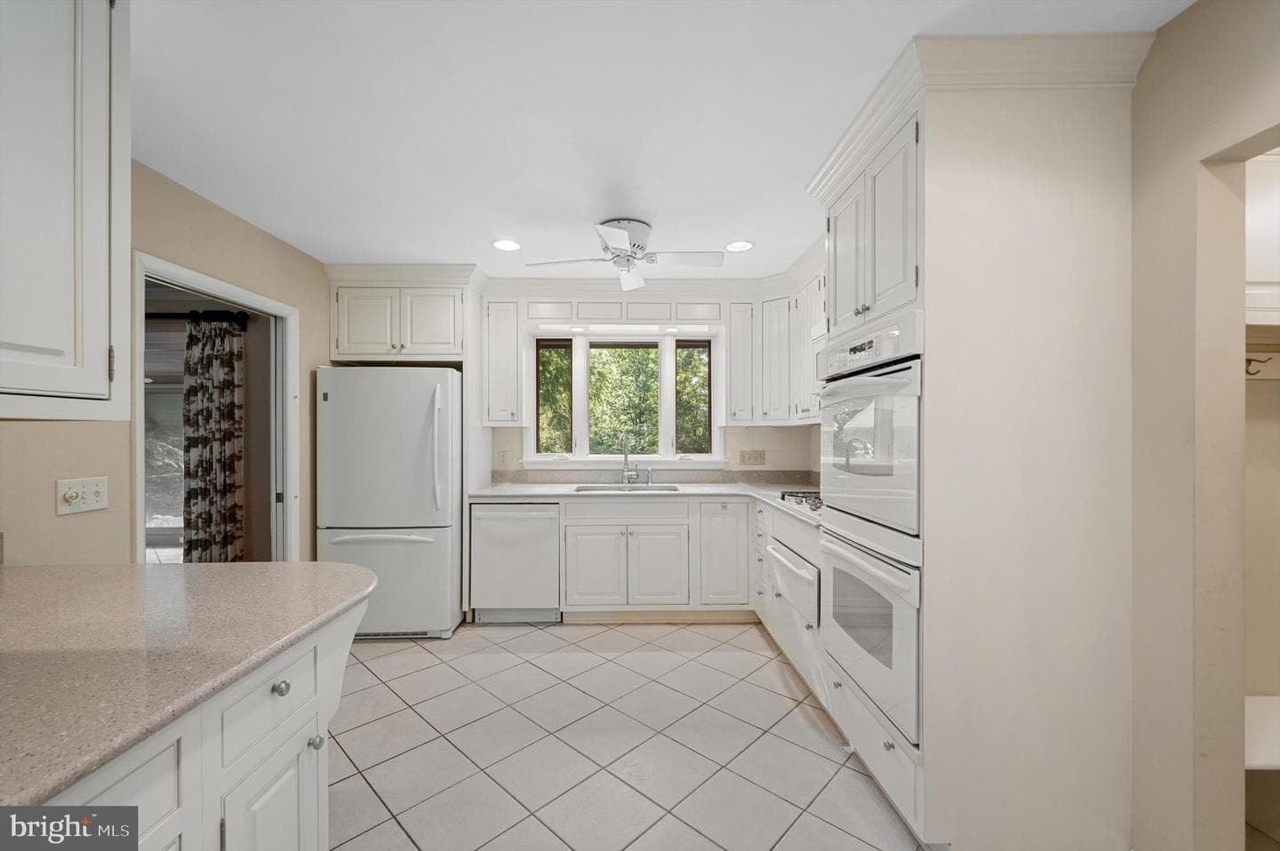 516 Merrimans Lane photo 17
