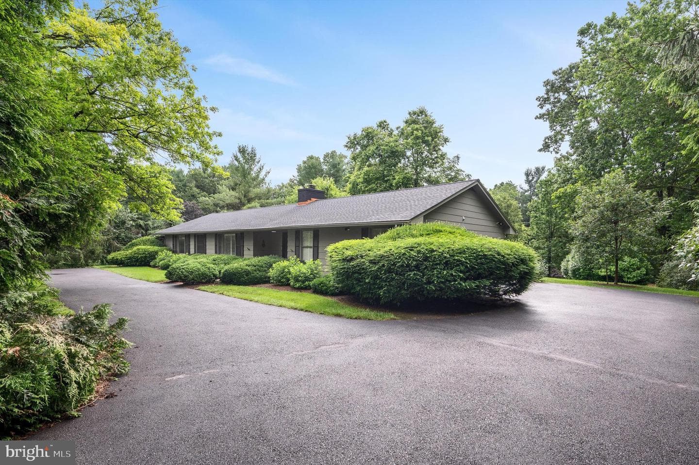 516 Merrimans Lane photo 3