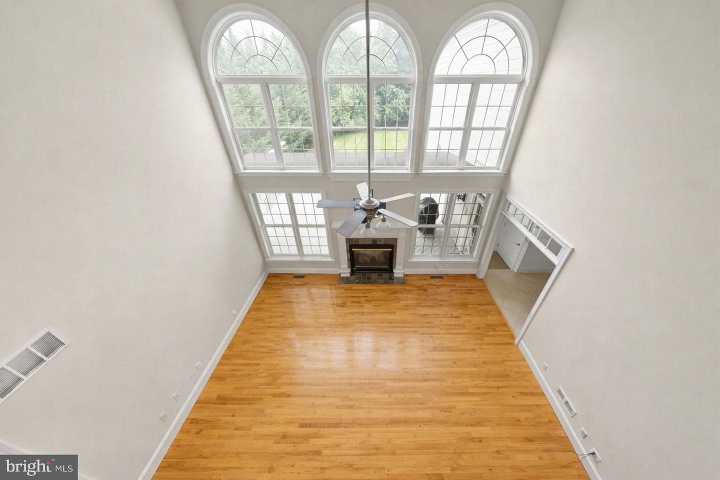 1020 Breckinridge Lane photo 10