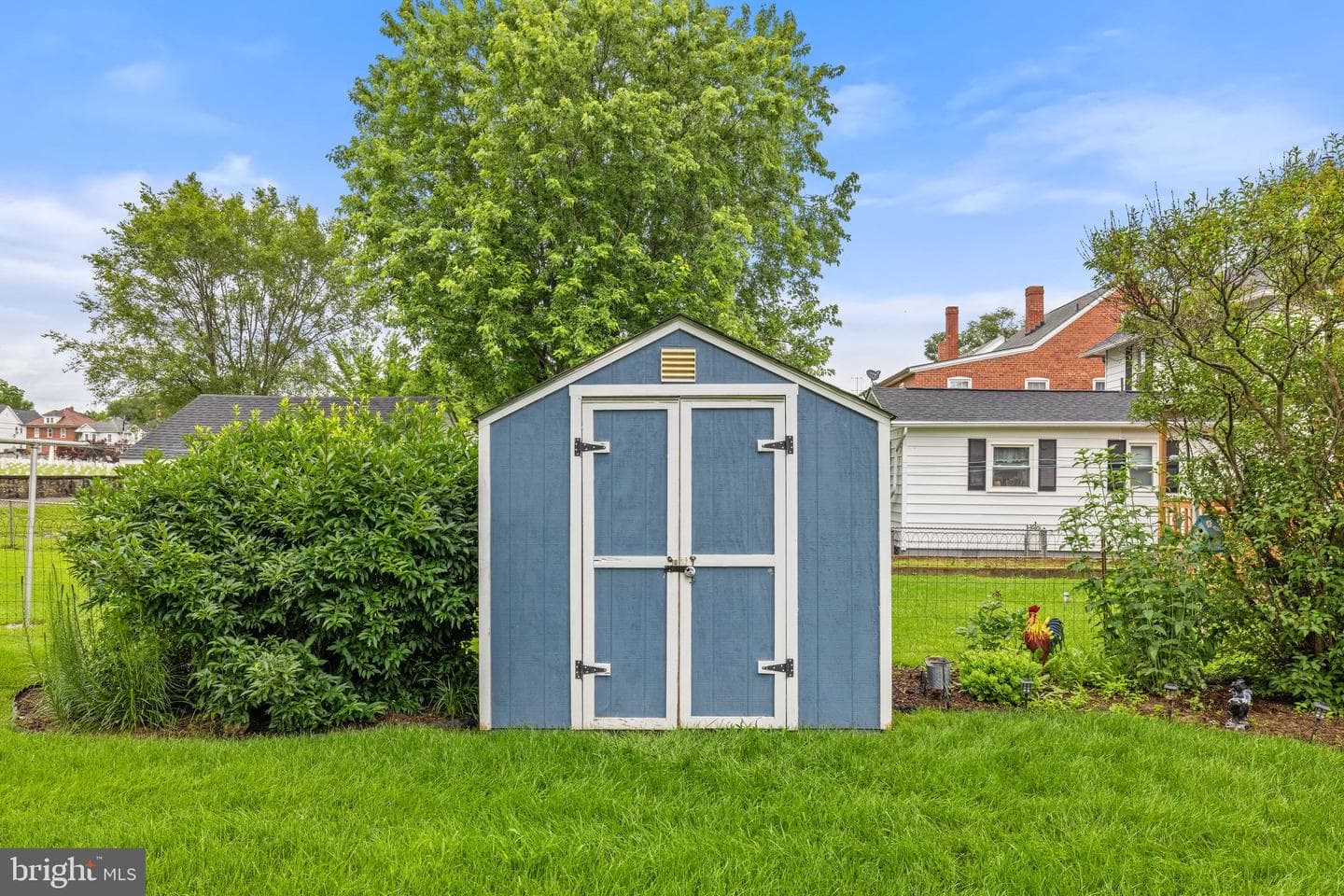 213 West Street photo 16