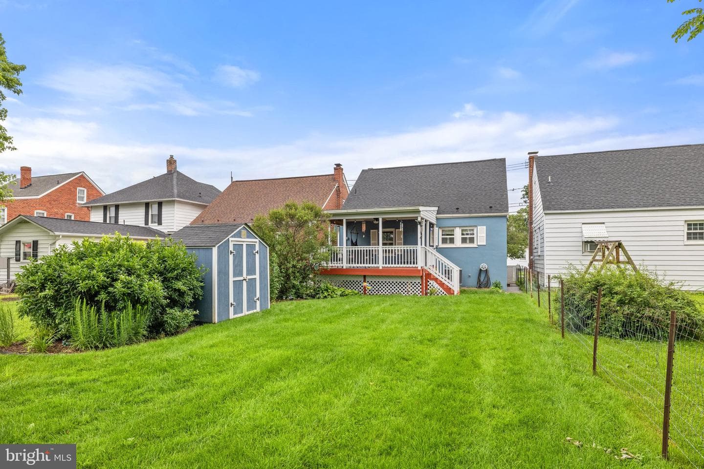 213 West Street photo 18