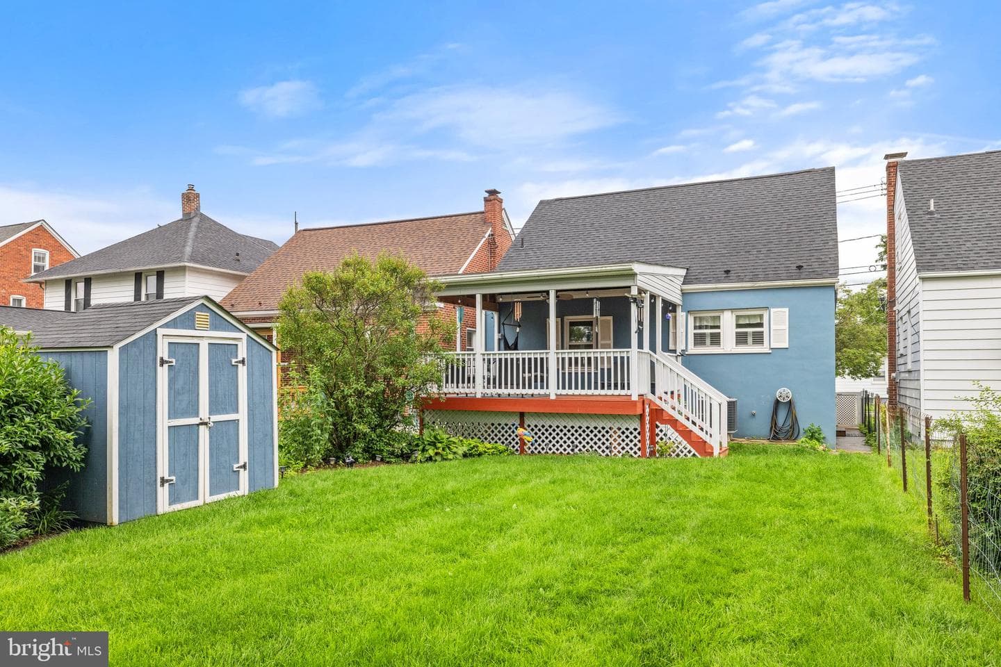 213 West Street photo 19