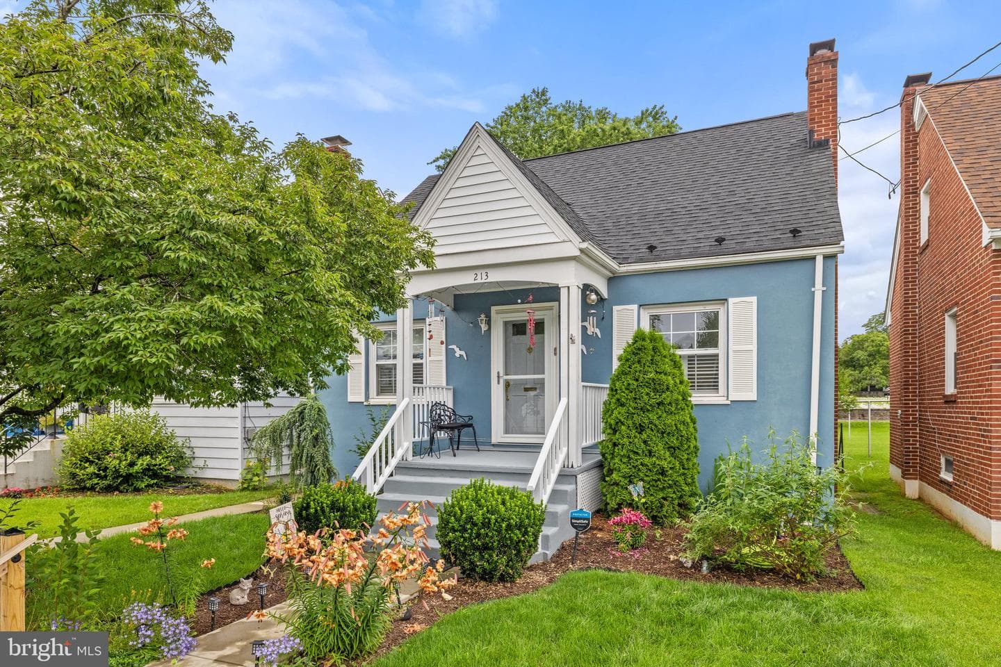 213 West Street photo 8