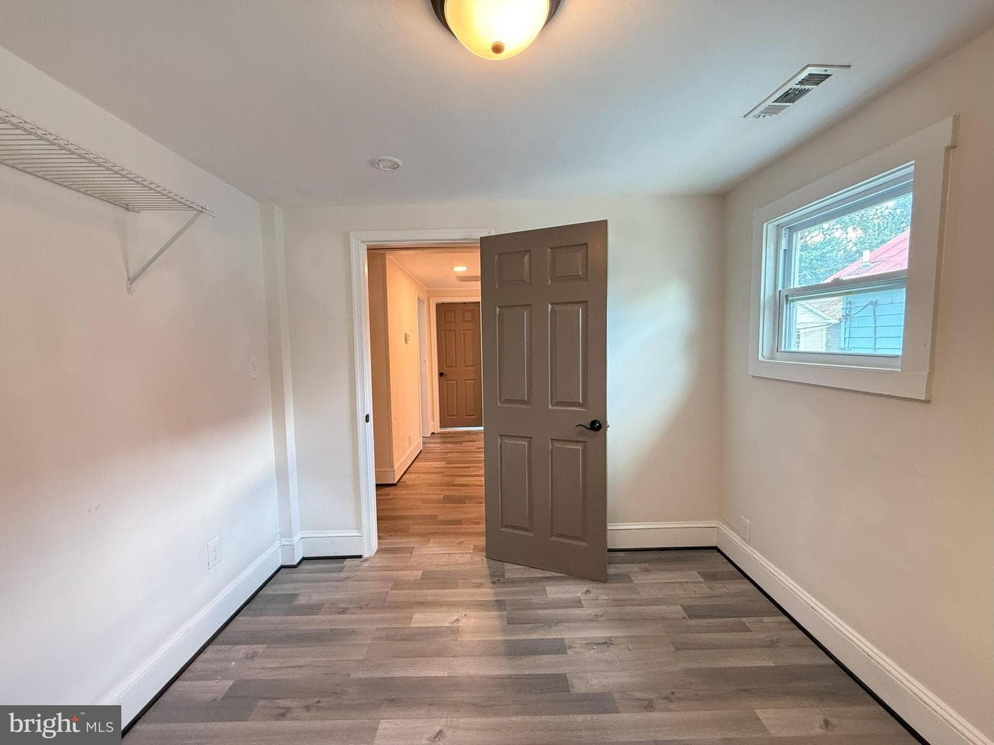 369 Charles Street photo 14