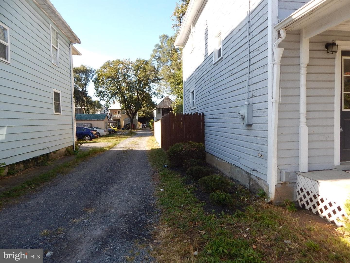 369 Charles Street photo 17