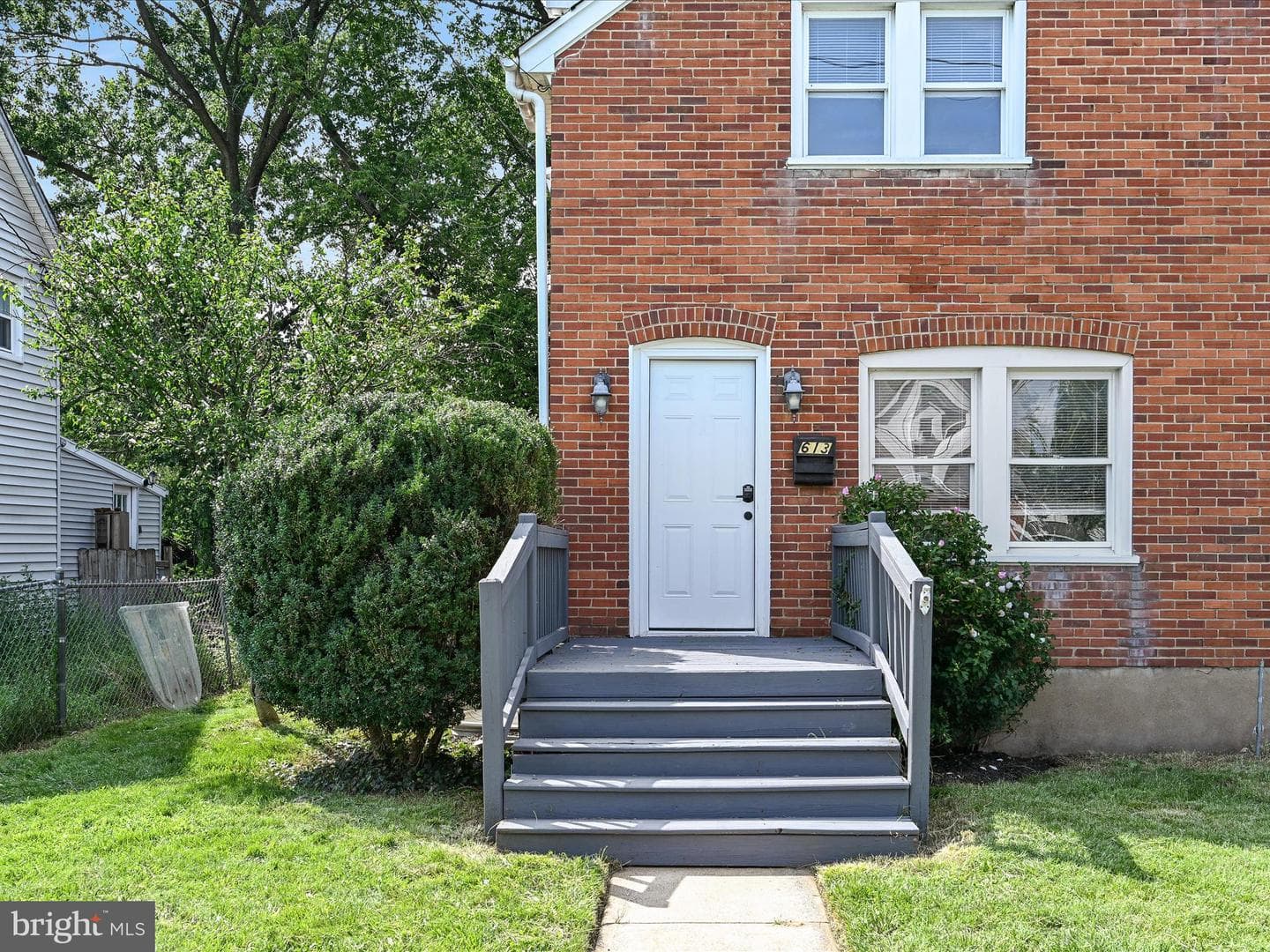 613 Watson Avenue photo 2
