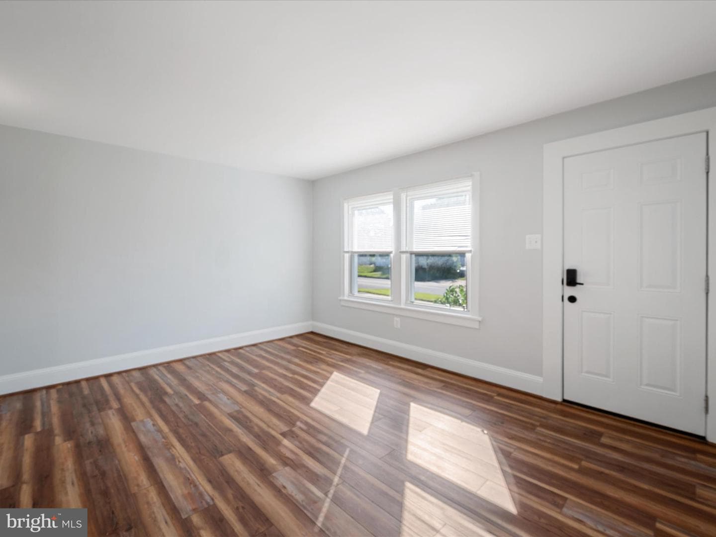 613 Watson Avenue photo 4