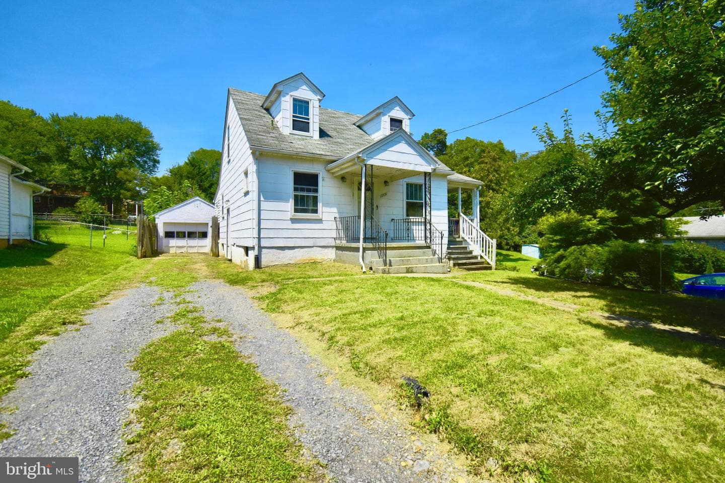 2531 Hockman Avenue photo 1