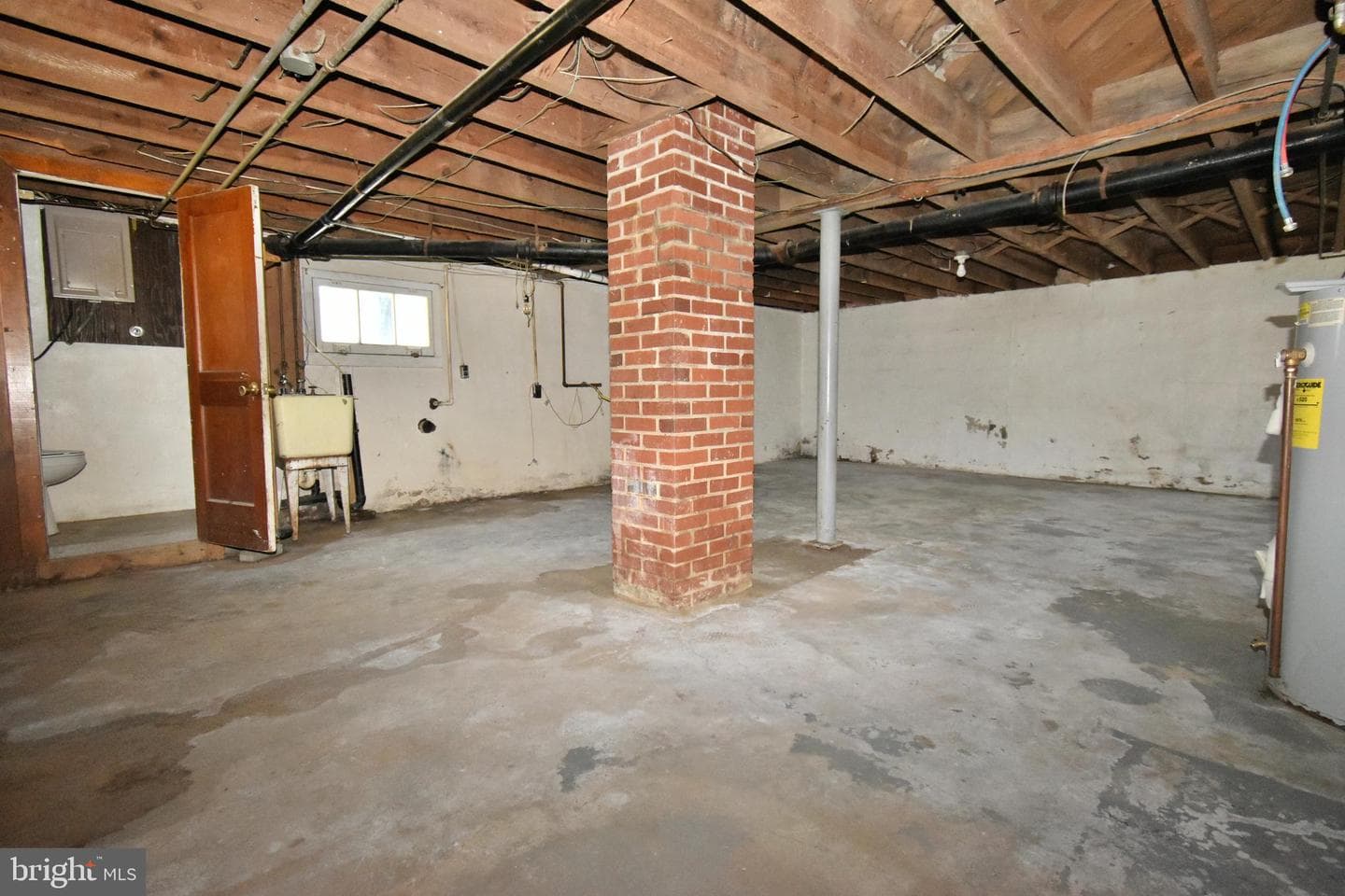 2531 Hockman Avenue photo 19