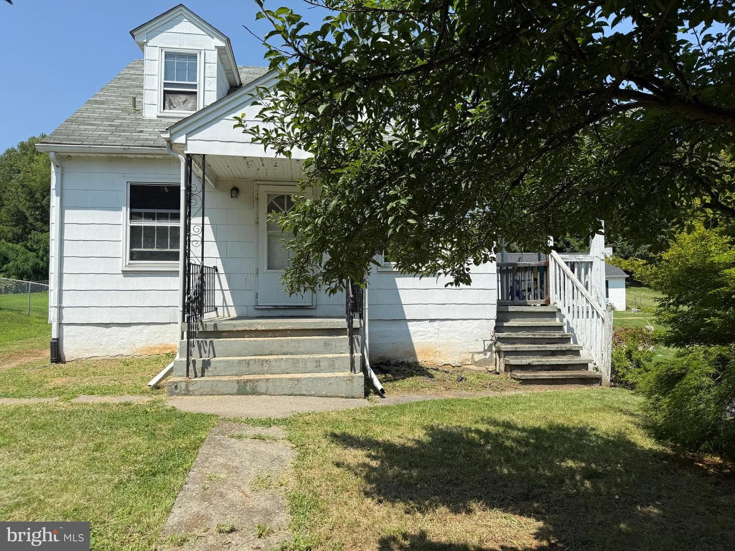 2531 Hockman Avenue photo 2