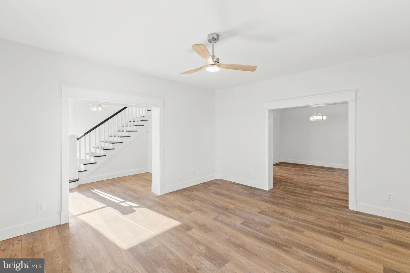 703 National Avenue photo 11