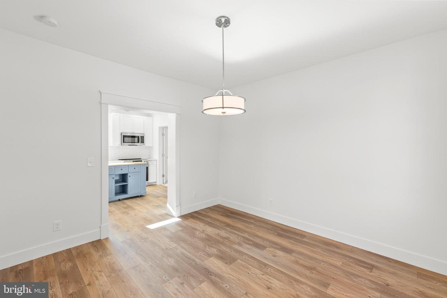 703 National Avenue photo 28