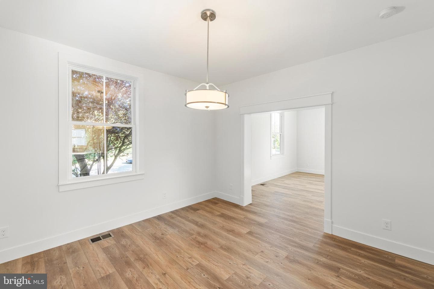 703 National Avenue photo 29