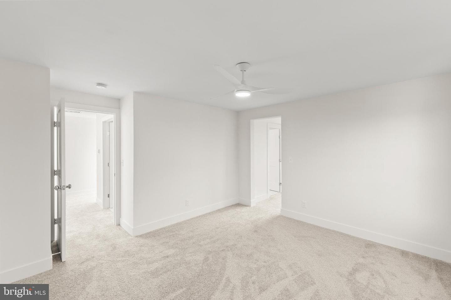 703 National Avenue photo 33