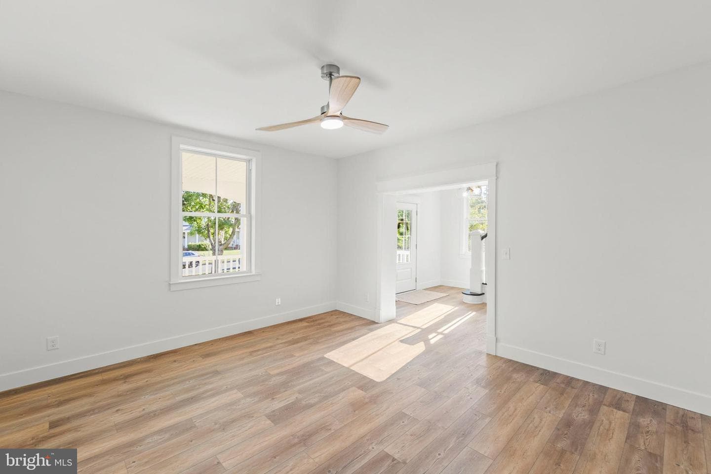 703 National Avenue photo 40