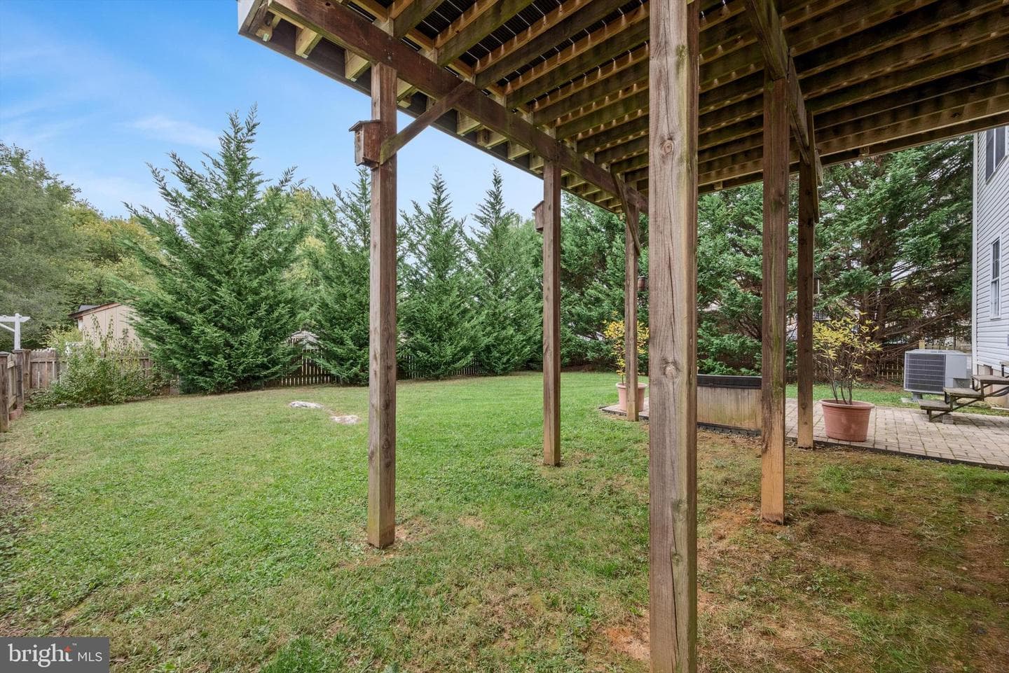 290 Green Street photo 35