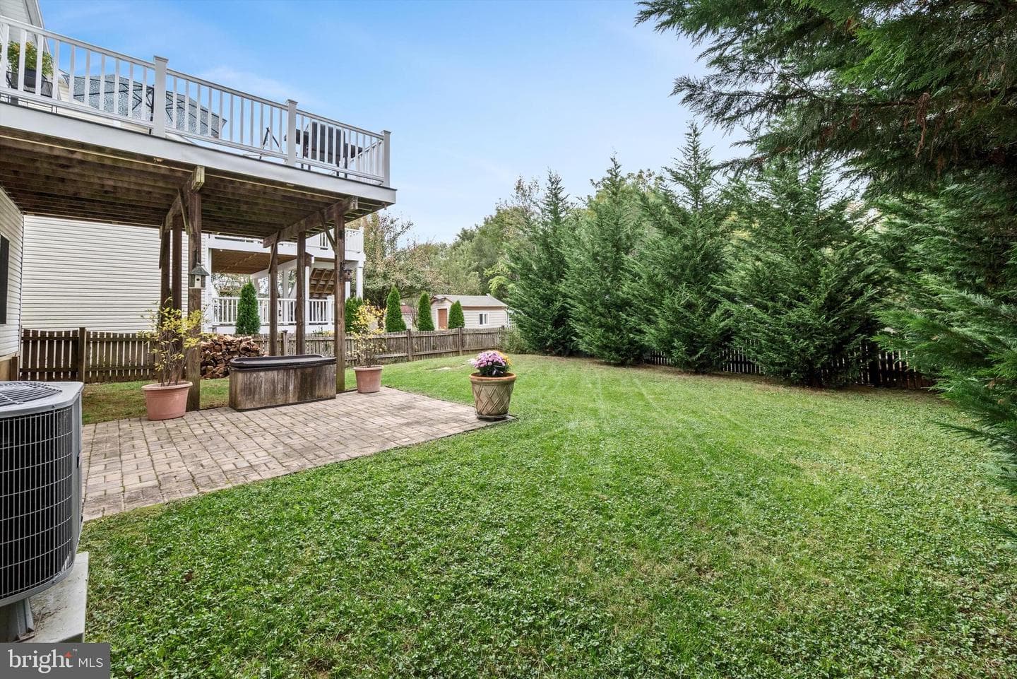 290 Green Street photo 36