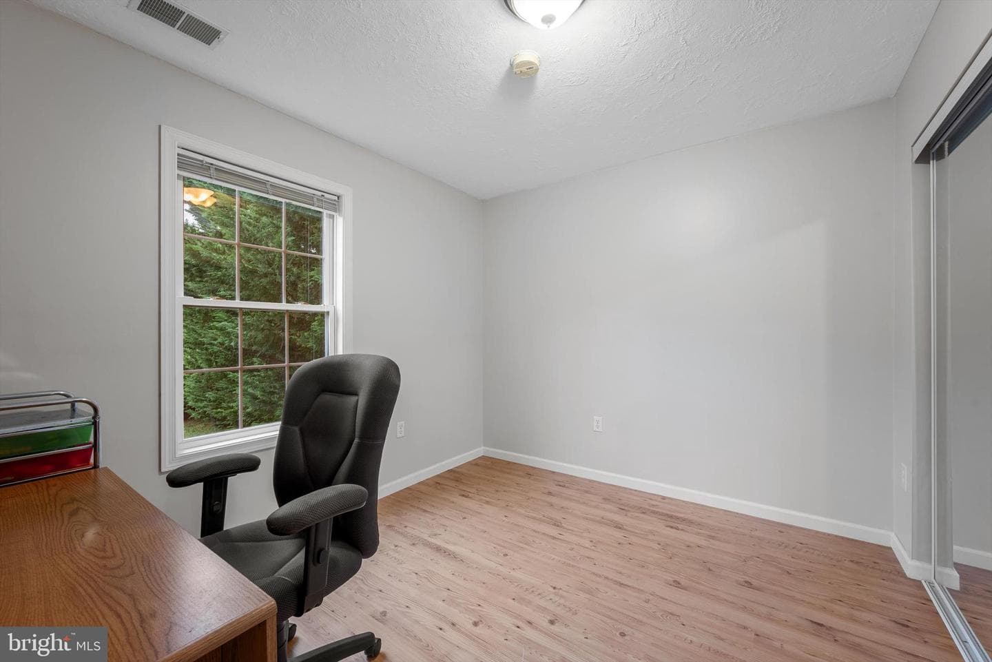 290 Green Street photo 38