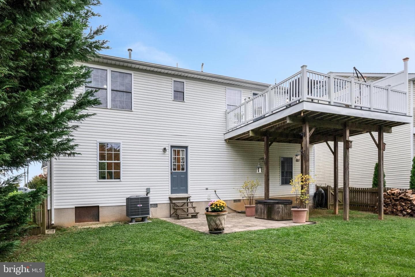 290 Green Street photo 39