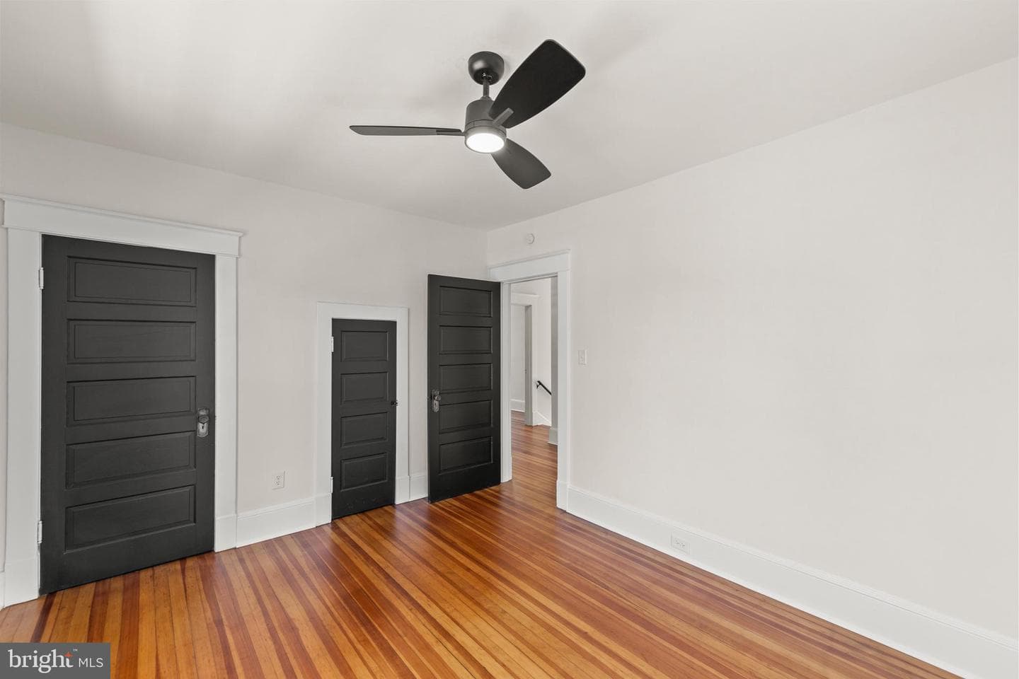 501 National Avenue photo 26