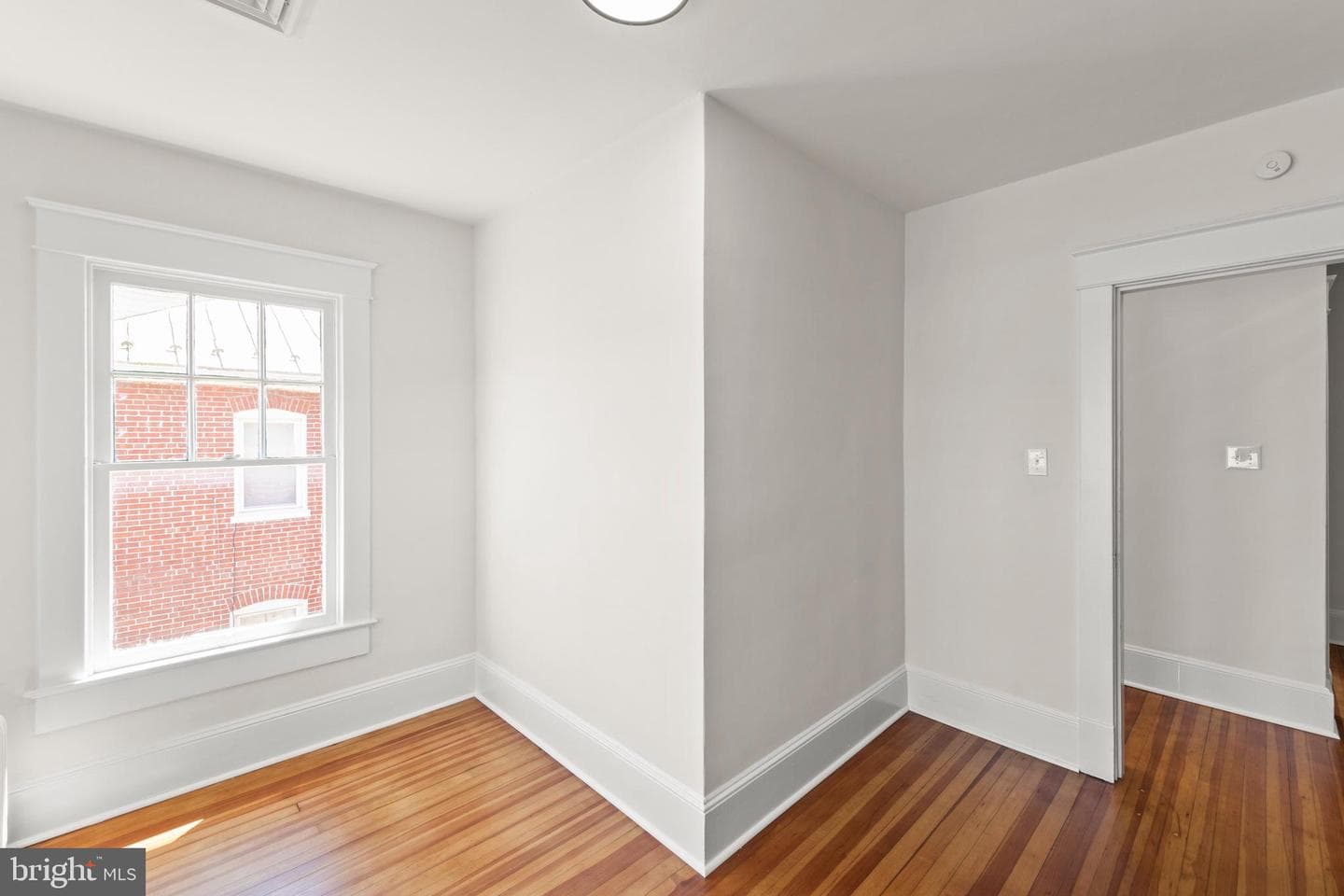 501 National Avenue photo 31