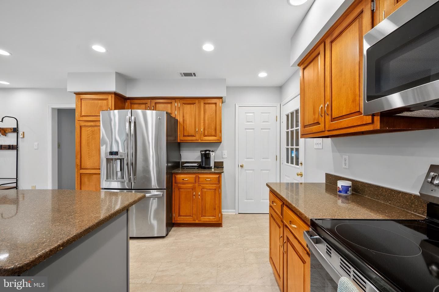 118 Russellcroft Road photo 13