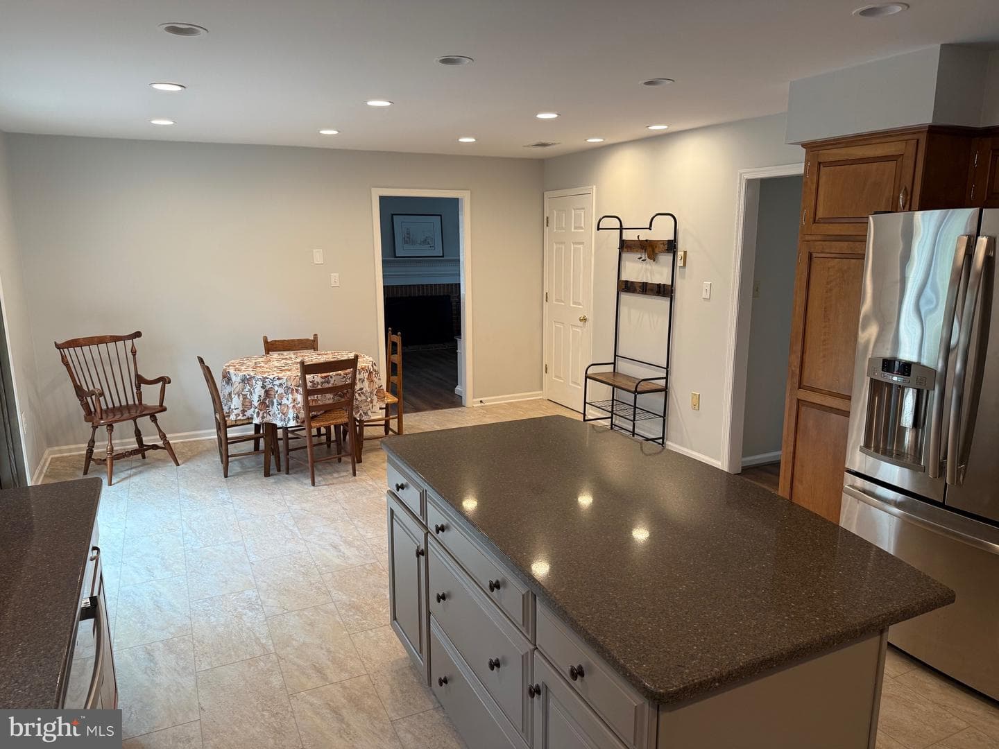 118 Russellcroft Road photo 14