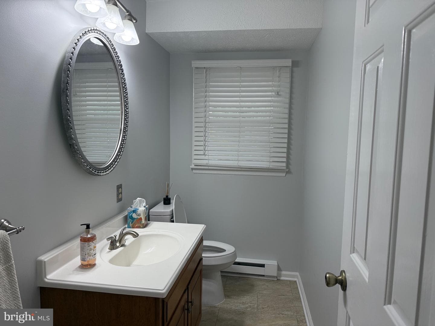 118 Russellcroft Road photo 24