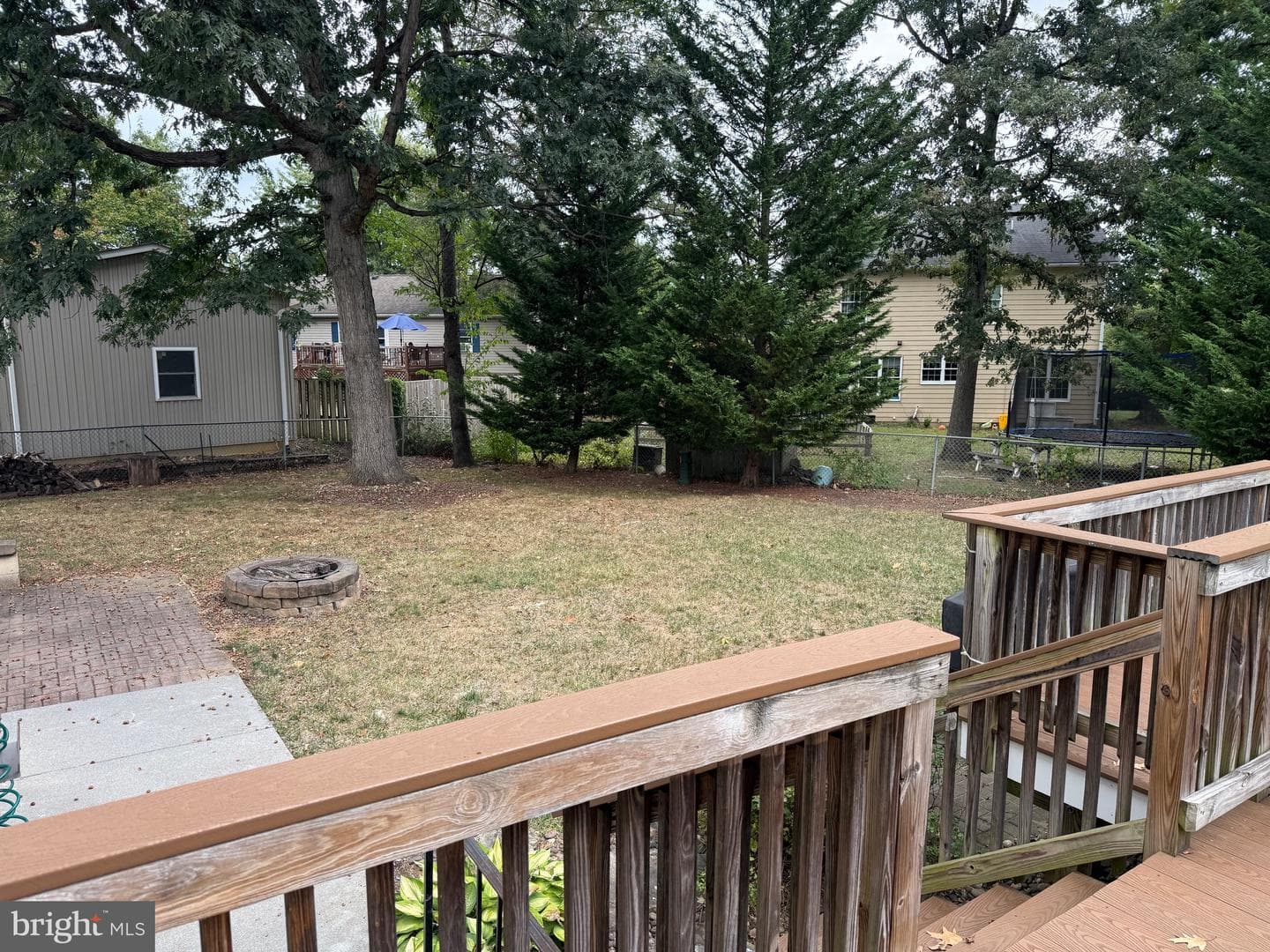 118 Russellcroft Road photo 27