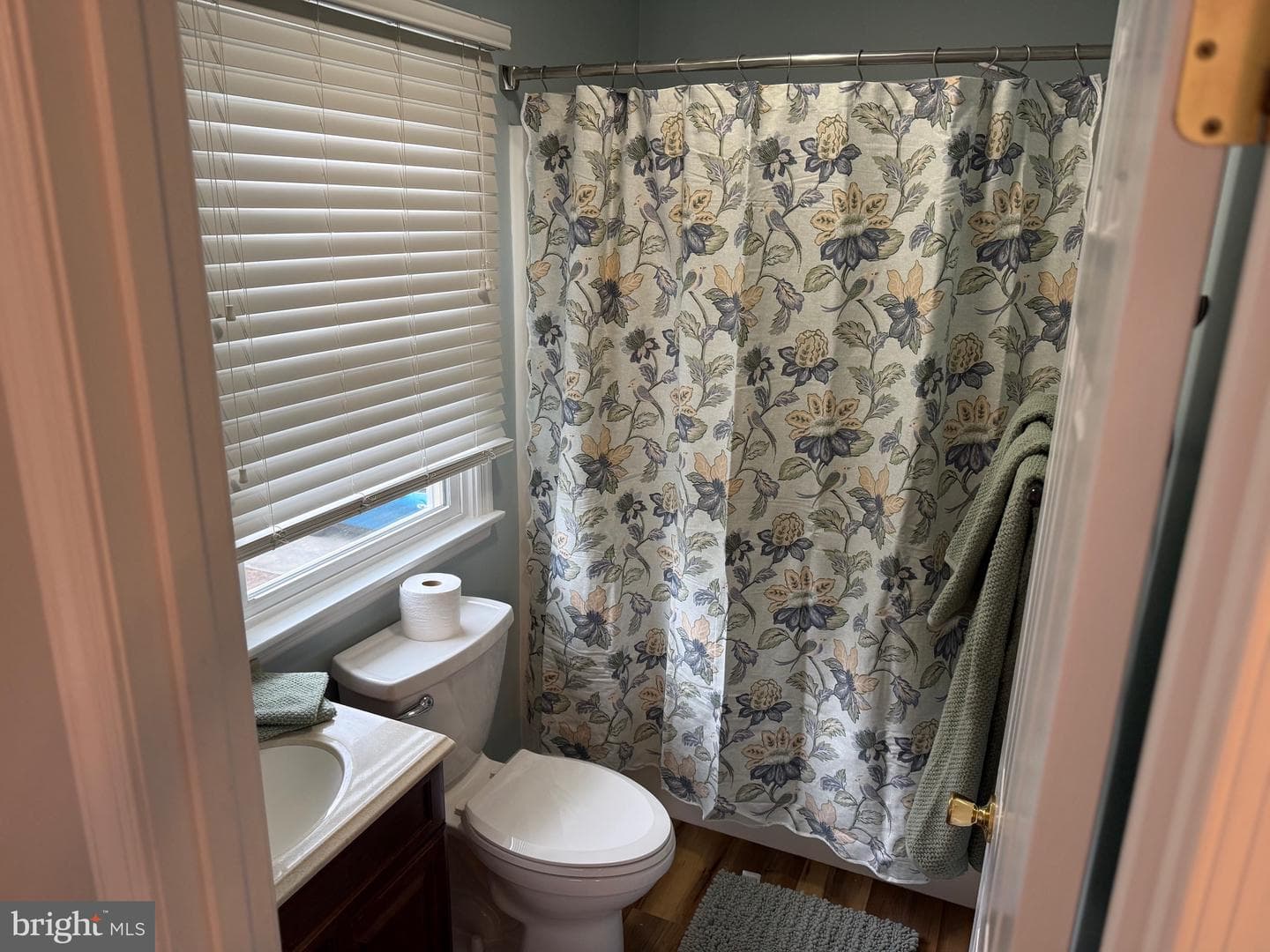 118 Russellcroft Road photo 31