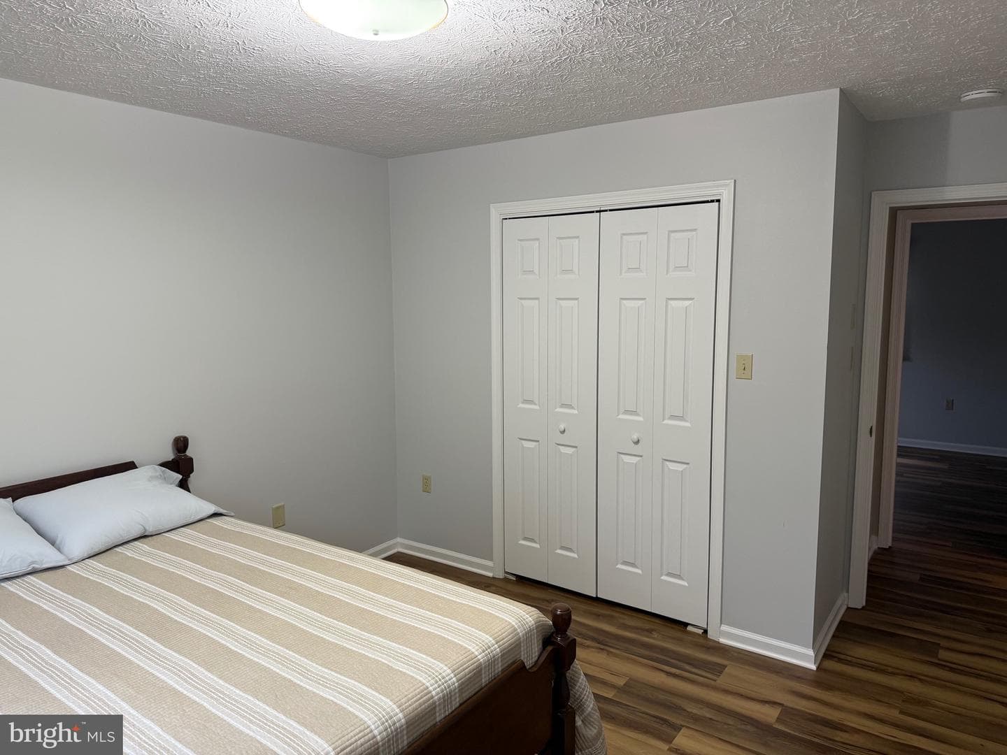 118 Russellcroft Road photo 40