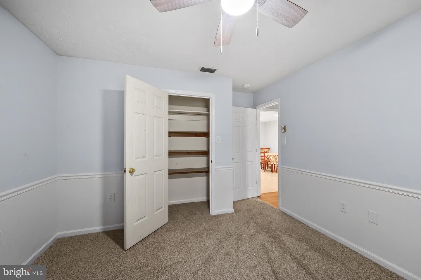 118 Russellcroft Road photo 49