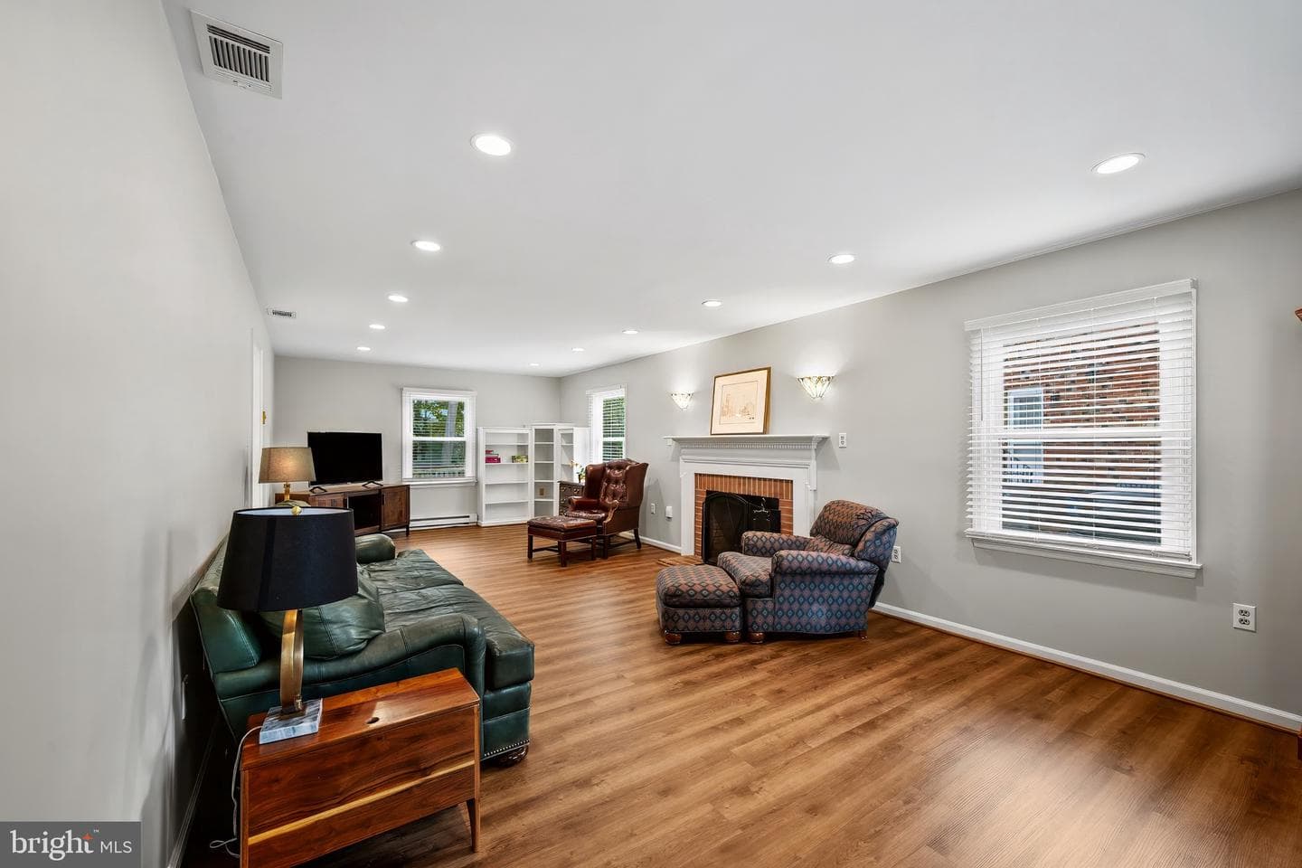 118 Russellcroft Road photo 5